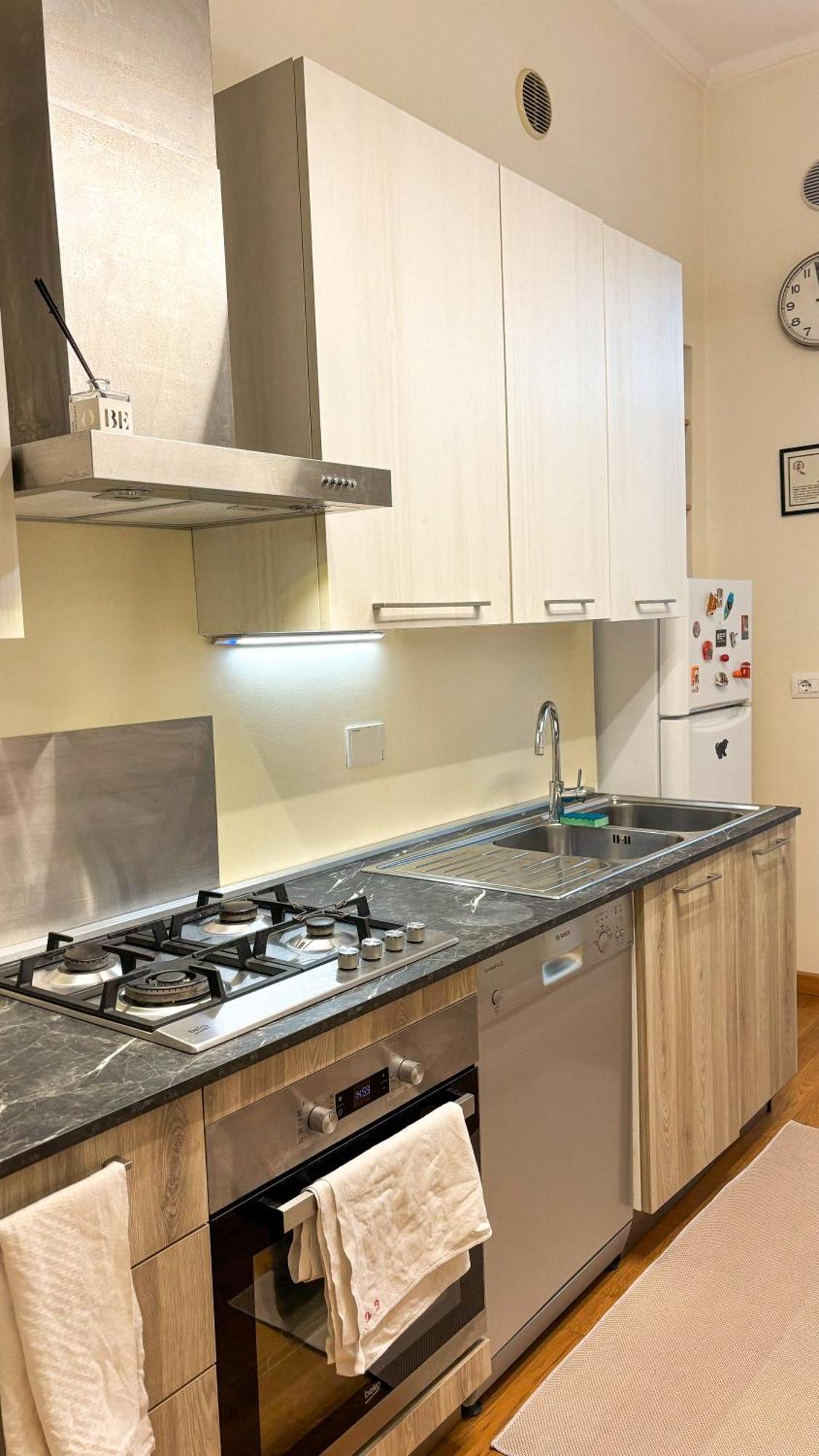 Appartamento Solare A 2 Passi Dal Centro تورينو المظهر الخارجي الصورة
